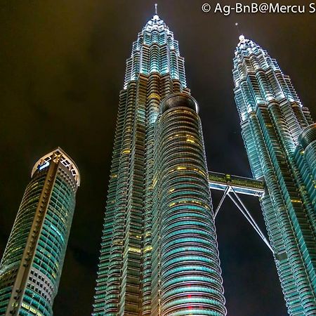 Summersuites By Ag Vacation Wifi Twin Tower Kuala Lumpur Esterno foto