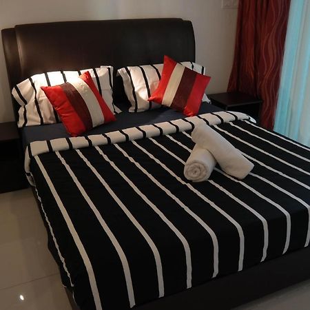 Summersuites By Ag Vacation Wifi Twin Tower Kuala Lumpur Esterno foto