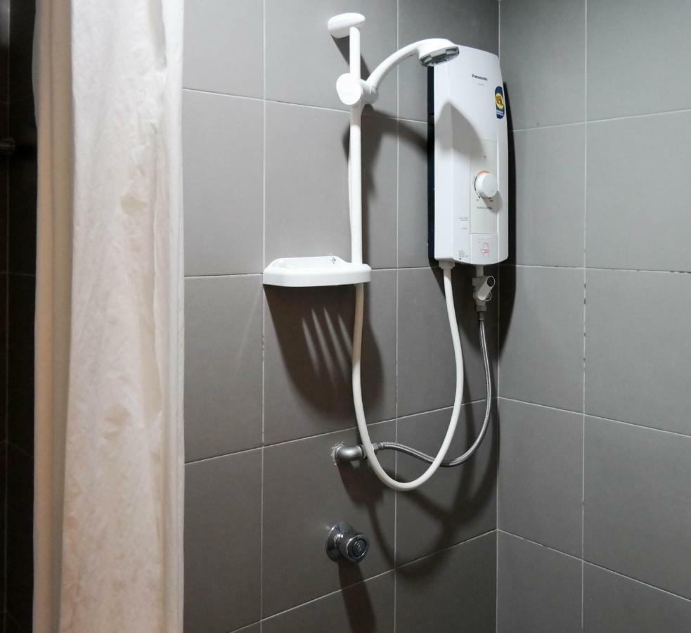 Summersuites By Ag Vacation Wifi Twin Tower Kuala Lumpur Esterno foto